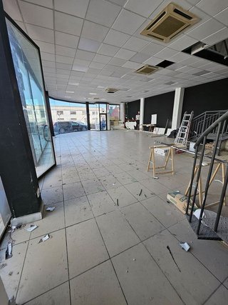 Local comercial en alquiler en Sudeste Industrial en Fuenlabrada