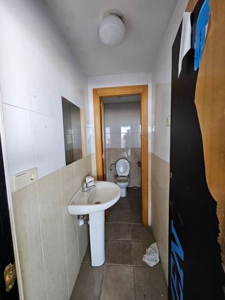 Local comercial en alquiler en Sudeste Industrial en Fuenlabrada