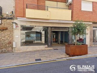 Local comercial en venta en Centro Ciudad en Linares