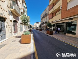 Local comercial en venta en Centro Ciudad en Linares
