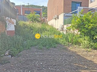Solar en venta en Singuerlín - Can Franquesa - Les Oliveres en Santa Coloma de Gramanet