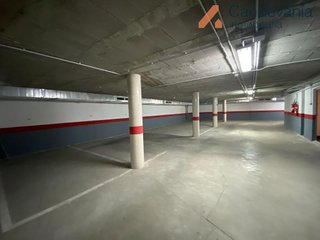 Garaje en venta en Zuera