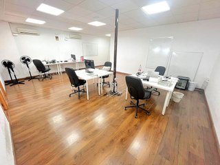 Oficina en alquiler en El Pinillo en Torremolinos