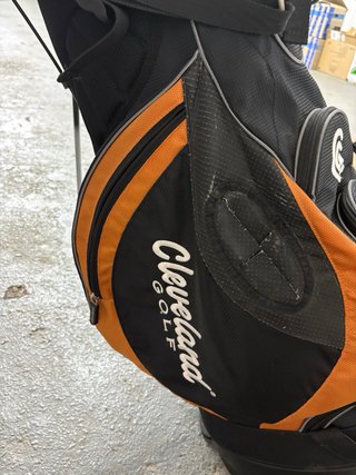 Bolsa de Golf Cleveland Negra y Naranja
