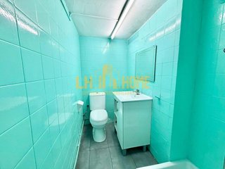 Local comercial en venta en Centre en Hospitalet de Llobregat, L´