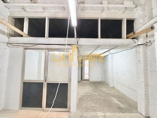 Local comercial en venta en Centre en Hospitalet de Llobregat, L´