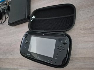 Consola Wii U Negra + 13 Juegos + mando estándar