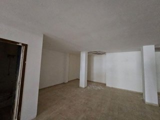 Local comercial en venta en Segur de Calafell en Calafell