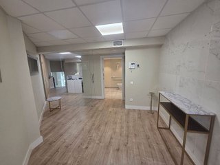 Local comercial en alquiler en Playa de la Fontanilla en Marbella