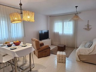 Casa adosada en alquiler en Centre-El Pedró en Palamós