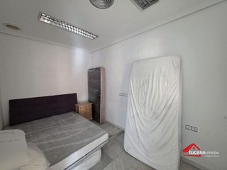 Local comercial en venta en Ciudad Jardín - Zoco en Córdoba