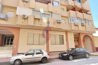 Local comercial en venta en Zona Pueblo en Guardamar del Segura