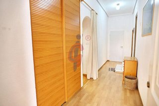 Local comercial en venta en Zona Pueblo en Guardamar del Segura