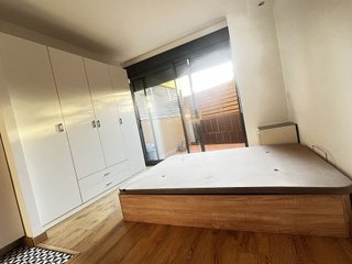Local comercial en venta en Eixample Sud – Migdia en Girona