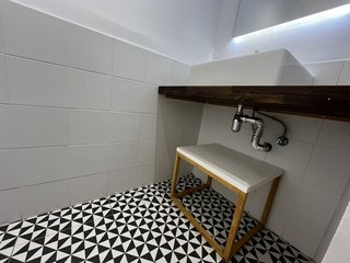 Local comercial en venta en Eixample Sud – Migdia en Girona