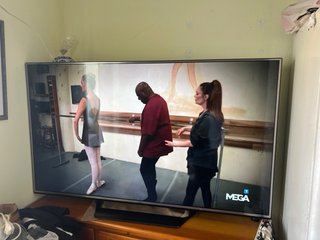 Televisión LG Smart TV con Micrófono