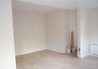 Local comercial en venta en La Bordeta en Barcelona
