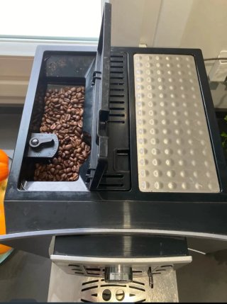 Cafetera Super Automática Delonghi