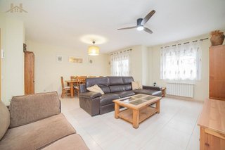 Casa pareada en venta en Las Lomas en Seseña
