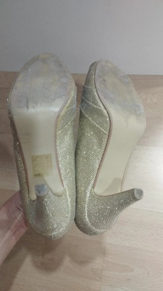 Zapatos dorados fiesta tacón peep toe talla 38