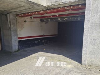 Garaje en venta en Mungia