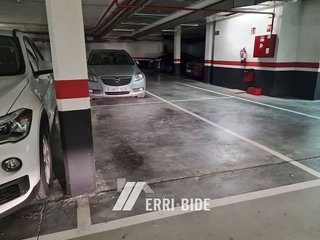 Garaje en venta en Mungia