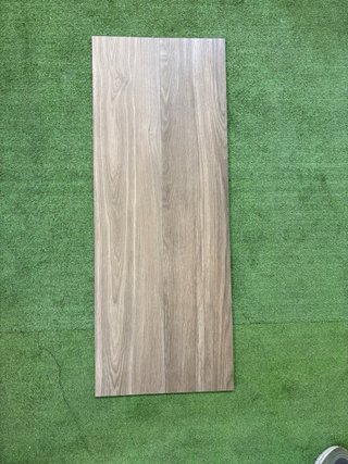 Baldosa Porcelánica Efecto Madera