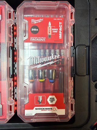 Lote Milwaukee PACKOUT Brocas y Puntas