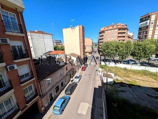 Piso en alquiler en Tres Olivos - La Piedad en Talavera de la Reina