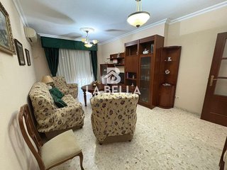 Piso en venta en Bellavista en Sevilla