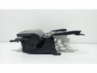 CENICERO 8p0857951