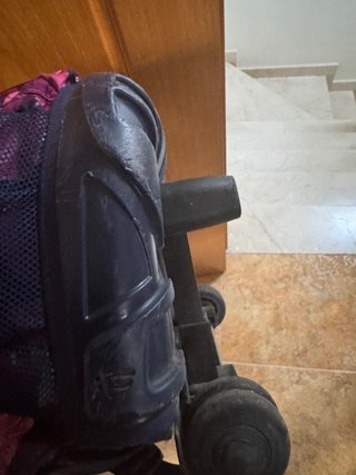 Mochila Totto con ruedas y estampado floral
