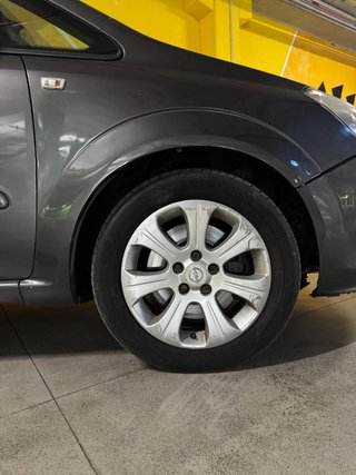 Opel Zafira 1.9 CDTi 120 CV Cosmo Auto
