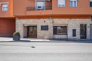 Local comercial en venta en Ogíjares