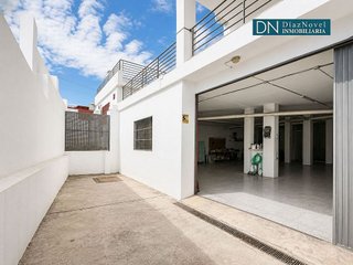 Local comercial en alquiler en Pedregalejo en Málaga