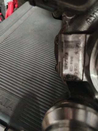 Turbo compresor BMW 318d 2014