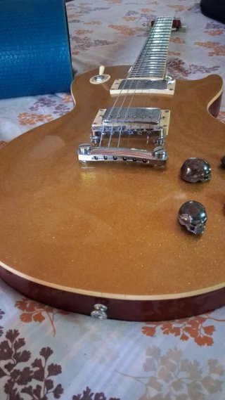 Epiphone Les Paul, gold sunburst.Guitarra Eléctric