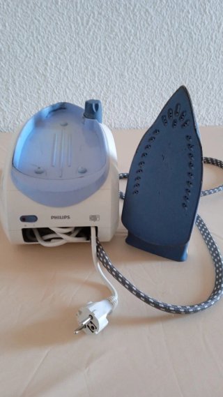 Plancha Philips CompactCare GC