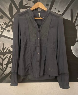 Blusa Pepe Jeans azul marino talla M