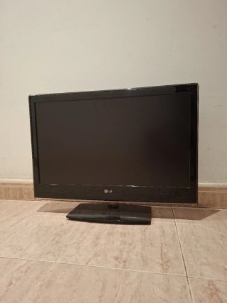 Televisor LG 22LV2620 22 con mando