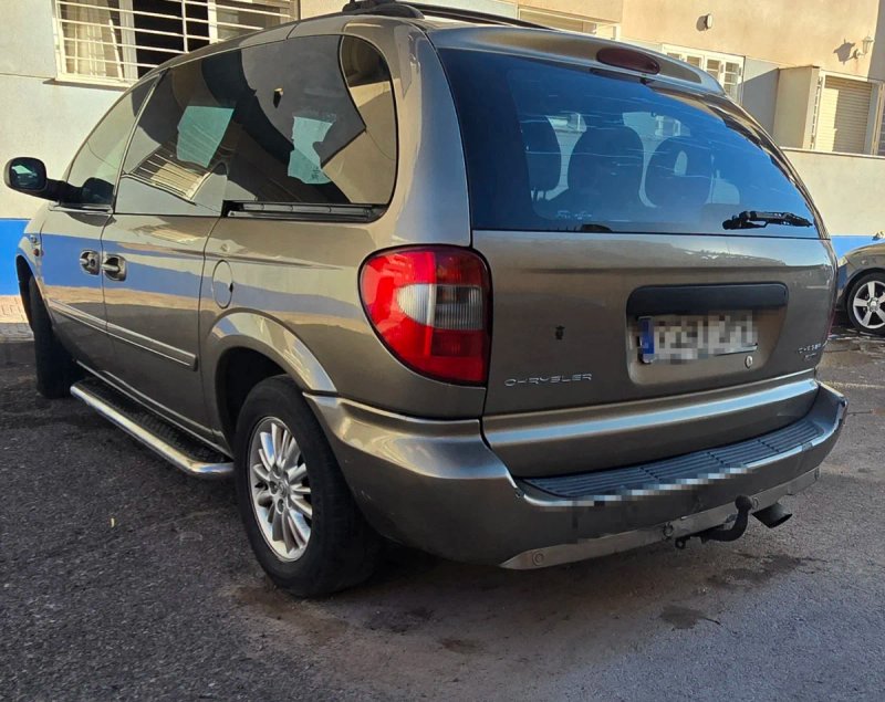 Chrysler Voyager - foto 1