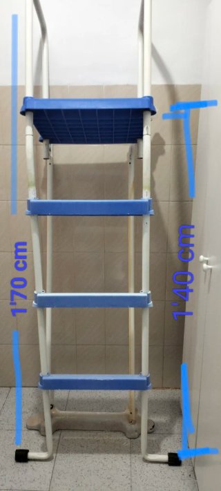 Escalera Piscina Gre Azul y Blanca