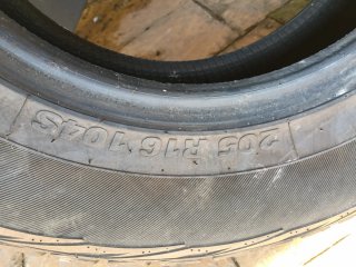 Neumáticos  205/80R16 104S