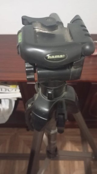 Trípode Hama para cámara