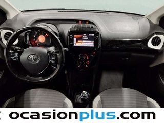Toyota Aygo 1.0 70 x-play 53 kW (72 CV)