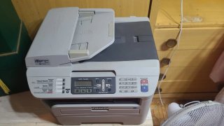 Impresora Multifunción Brother MFC7440N + cartucho