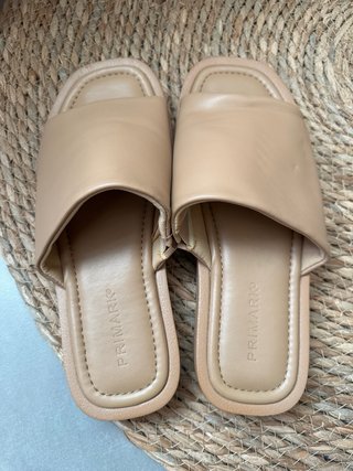 Ciabatte Primark Beige