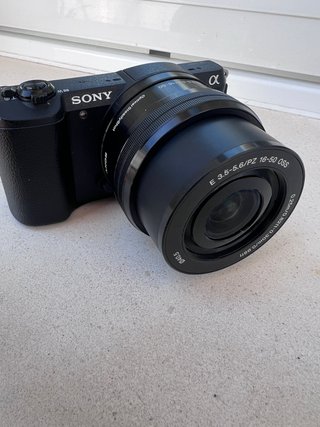Sony A5100 Cámara + Objetivo 16-50mm