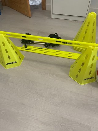 Equipamiento deportivo Kipsta y Jako