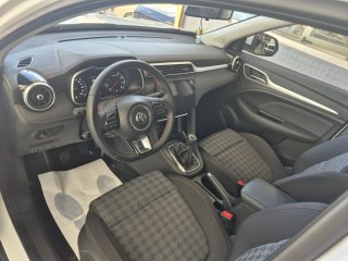 MG ZS 2024